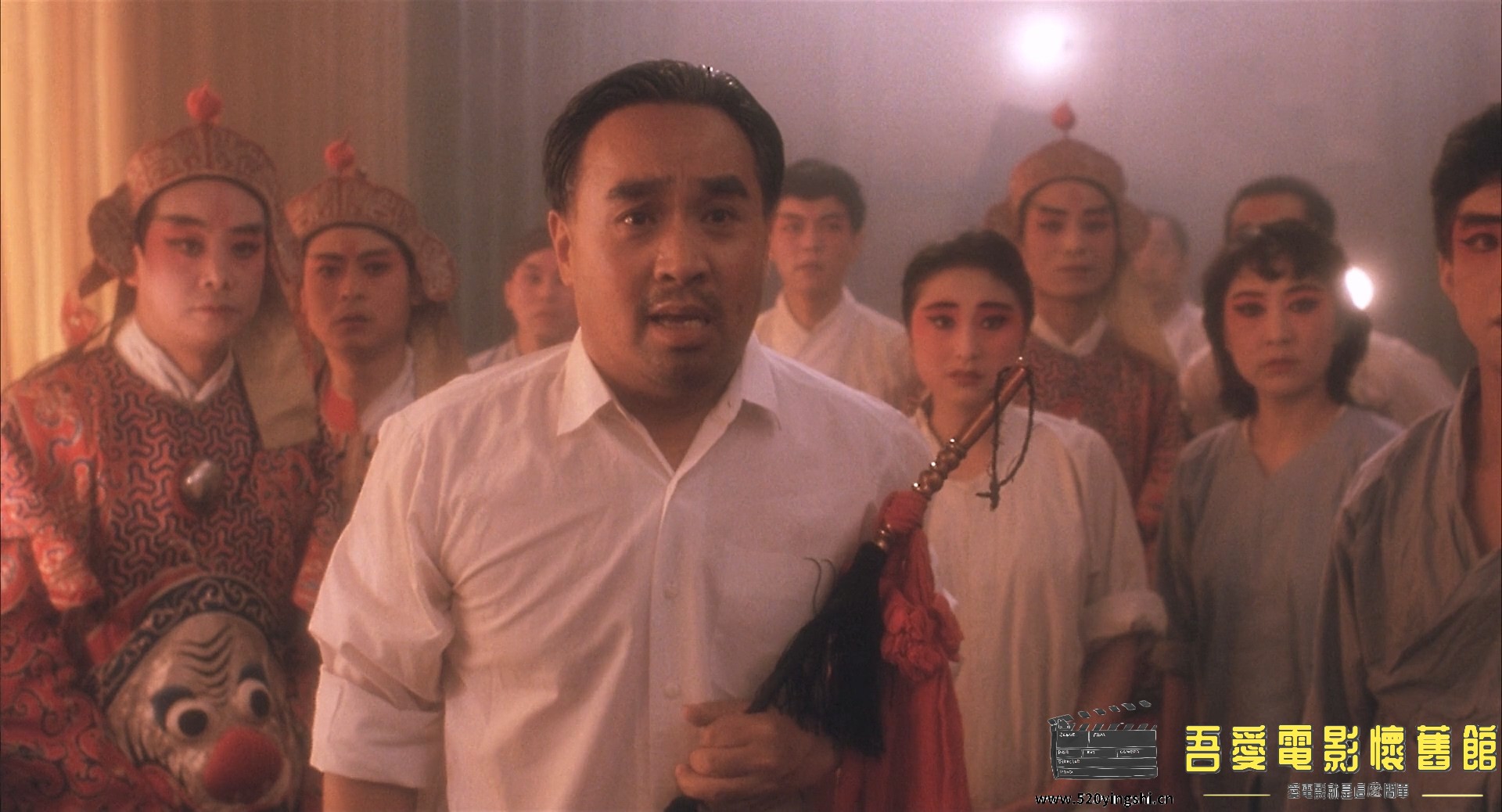 霸王别姬.1993.BDRip.4AC3.HKFACT.mkv_20221228_003939.791.jpg