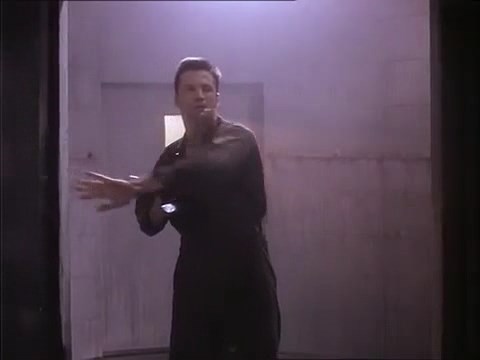无形杀戮 Shadowzone (1990) DVDRip 英语中字.avi_snapshot_01.15.47.101_[2023.01.04.jpg