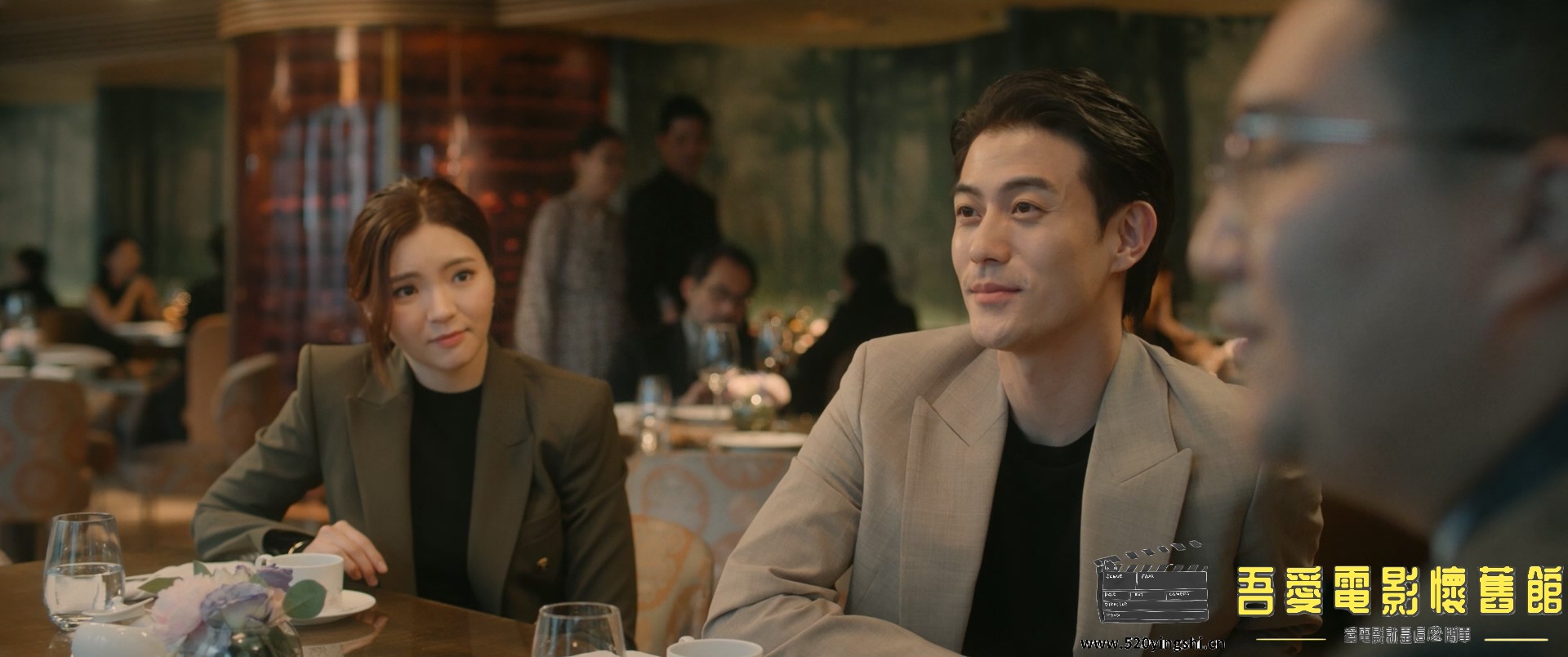 巨星养成记.Mama&#039;s.Affair.2022.1080p.BluRay.x265.10bit-CTRLHD.mkv_20230728_1.jpg