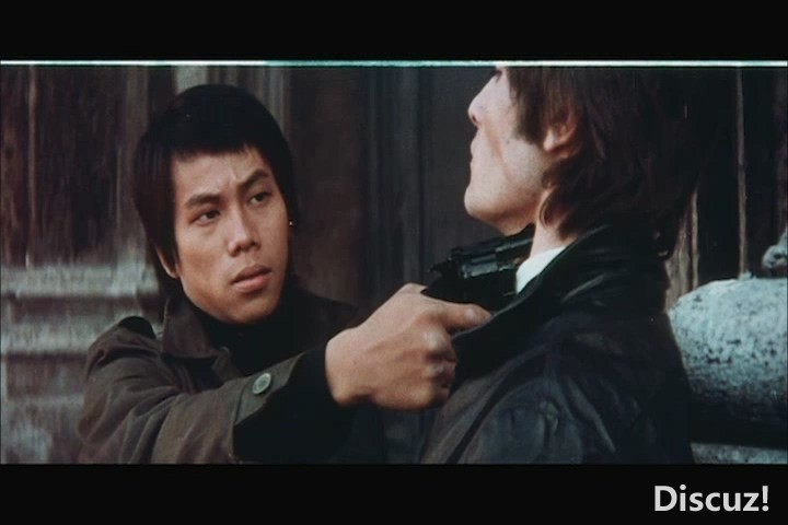 香港小教父.完整版.国英语中字.小黄君合成.QQ365473030.mkv_20240922_171647.351.jpg
