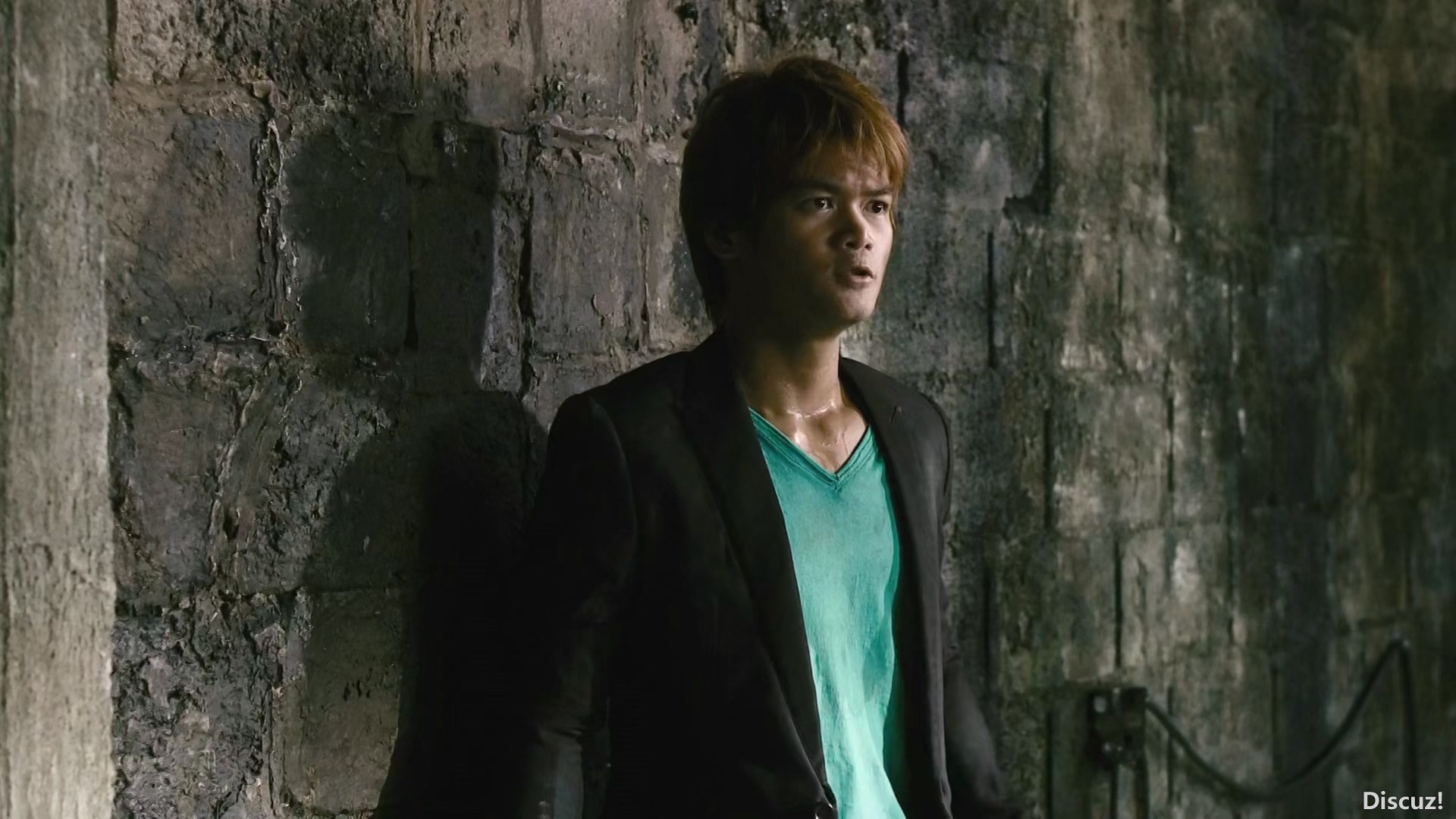 曼谷重击.BDRip.国德泰语中德荷字.小黄君合成.mkv_20240928_195101.203.jpg