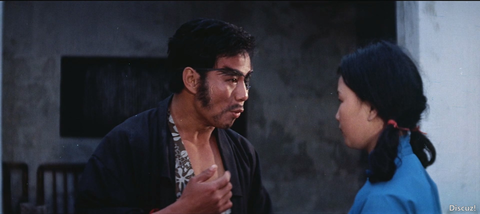 荡寇滩.WEB-DL.国英语无字.小黄君合成QQ365473030.mkv_20240929_210533.719.jpg