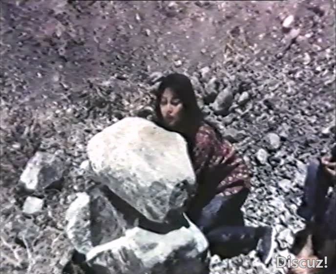 1973.女英雄.avi_20250211_190754.293.jpg