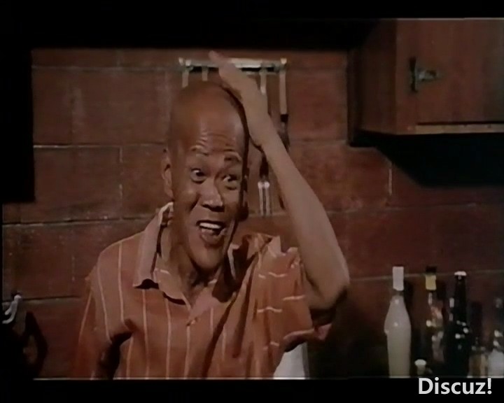 1975.They.Call.Him.Chop-suey.tt0387629.mp4_20250211_194327.437.jpg