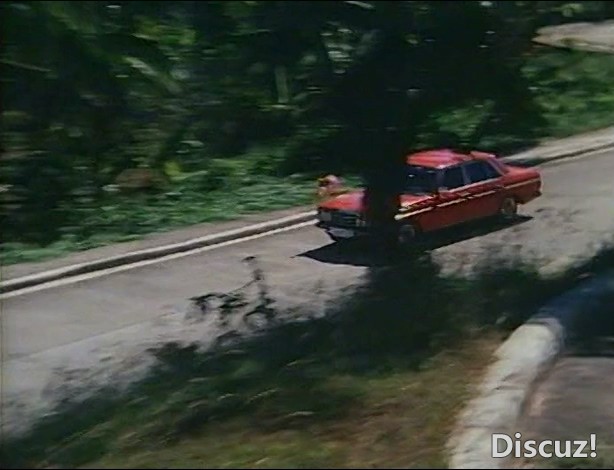 Blazing Guns (1988) 炽热的枪.mkv_20250212_221219.539.jpg