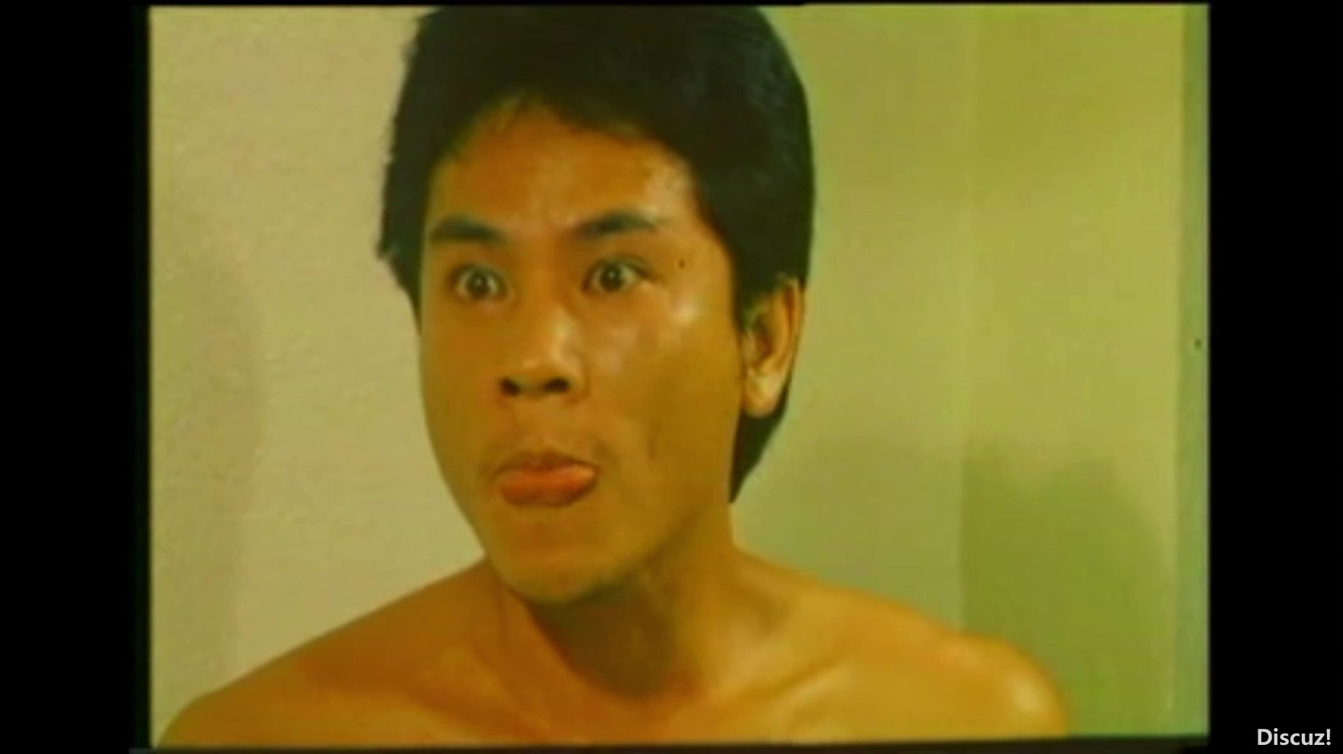 欲火烈情（爱之火）1987 四级 VCDRip 国语中字 -AAA.mp4_20250703_212216.324.jpg